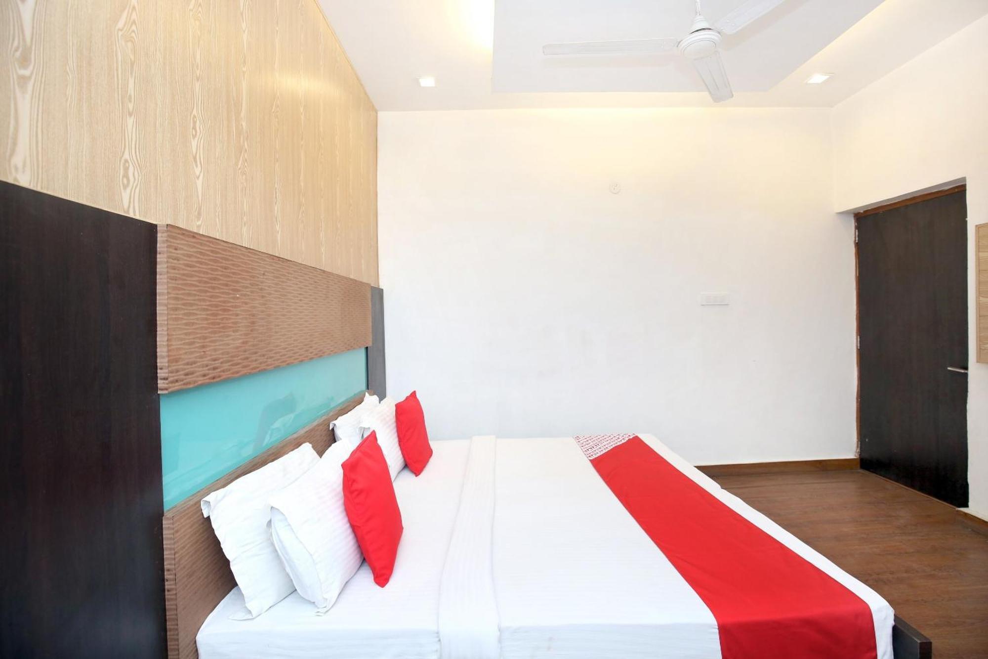 Hotel O Queensland Amritsar Zewnętrze zdjęcie