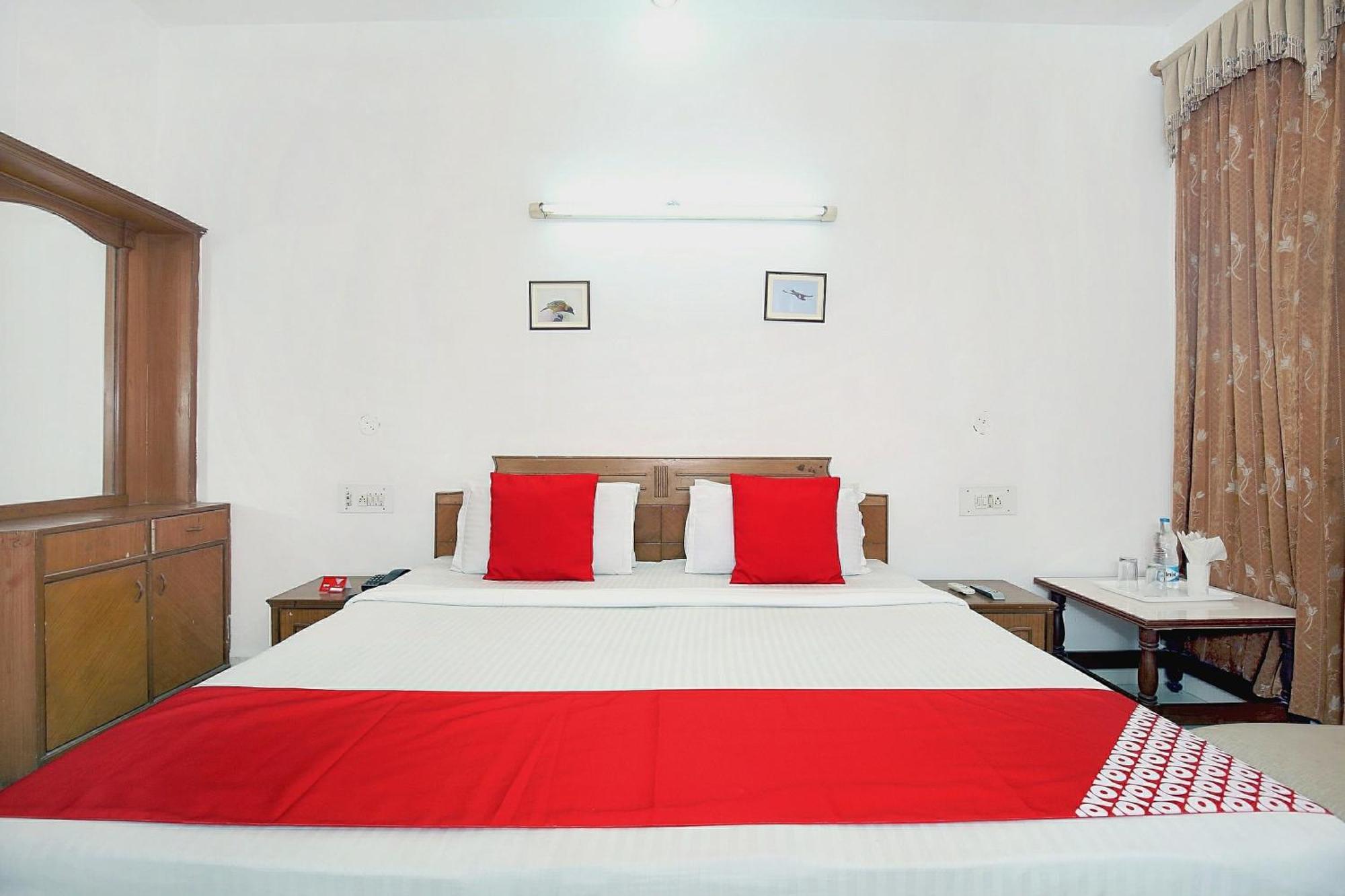 Hotel O Queensland Amritsar Zewnętrze zdjęcie